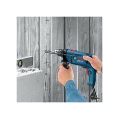 Bosch Gsb 550 Profesyonel Darbeli Matkap + X-Line 41 Parça Delme&vidalama Seti