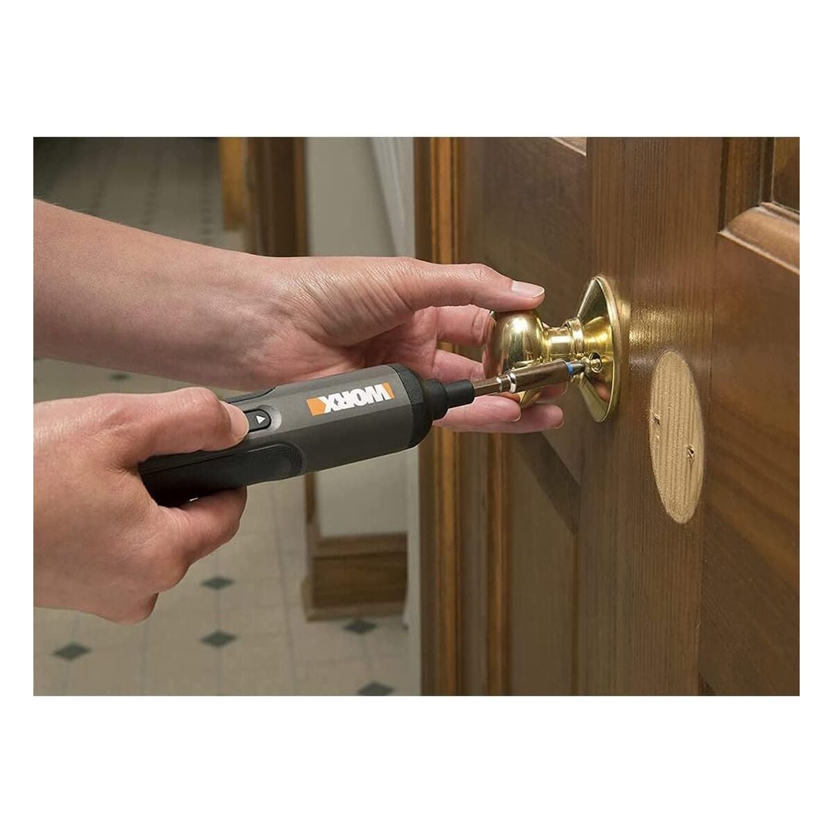 WORX WX240 4V 1.5Ah Li-Ion Akıllı Şarjlı Tornavida + 26 Parça Bits Uç Seti