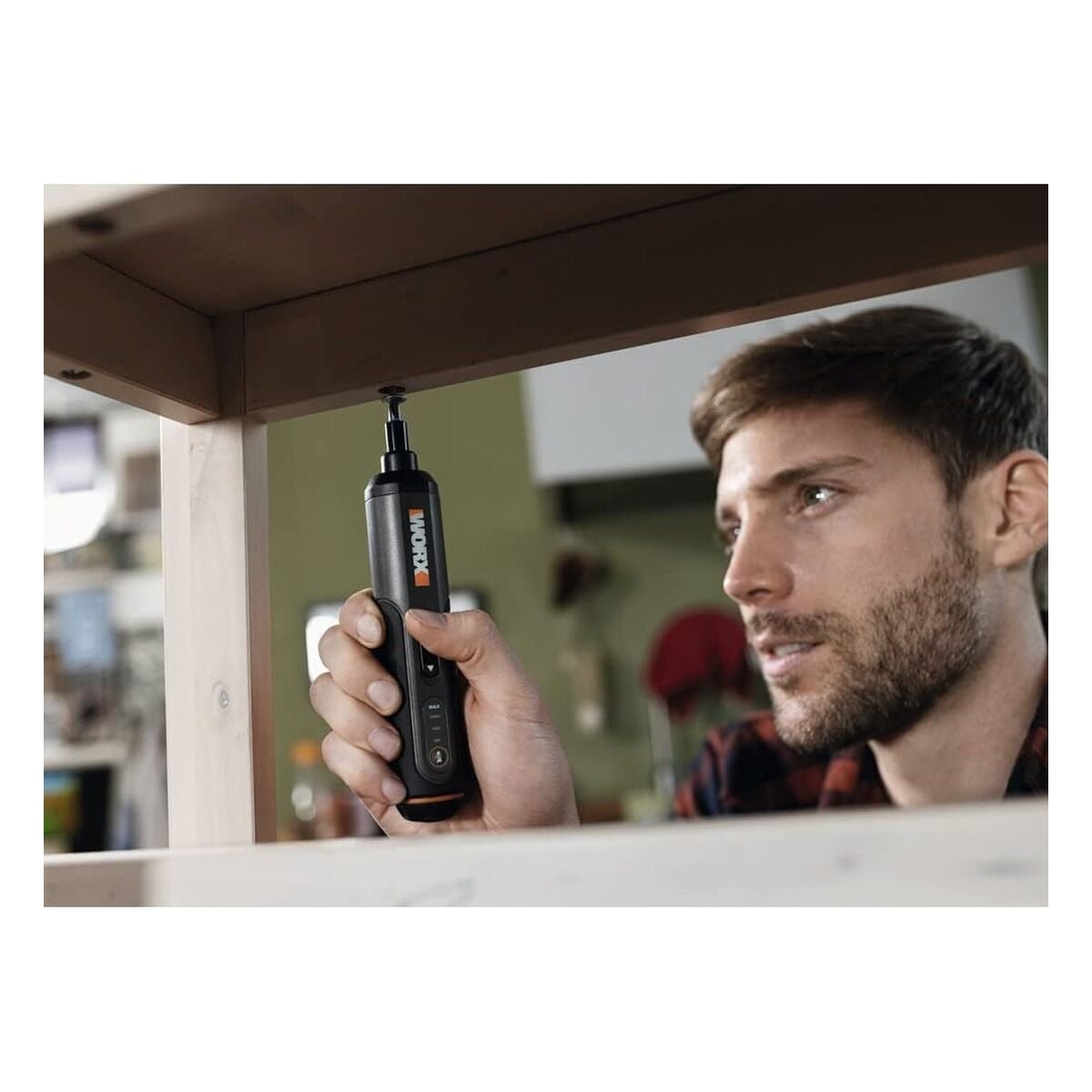 WORX WX240 4V 1.5Ah Li-Ion Akıllı Şarjlı Tornavida + 26 Parça Bits Uç Seti