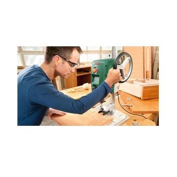 Bosch PBD 40 Dijital Göstergeli Tezgâh Tipi Matkap
