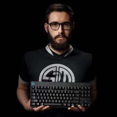 LOGITECH G PRO Mekanik Oyuncu Klavyesi