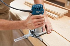 Bosch GKF 600-Profesyonel 600 Watt Elektrikli Formika Traşlama Makinası